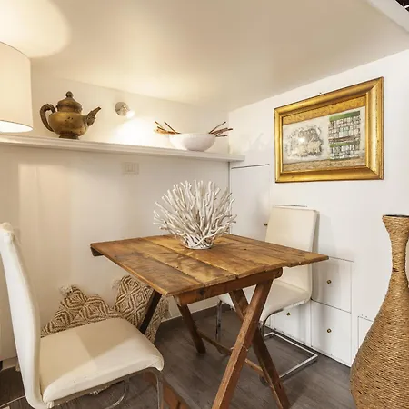 Piazza Navona Elite Flat * Rom